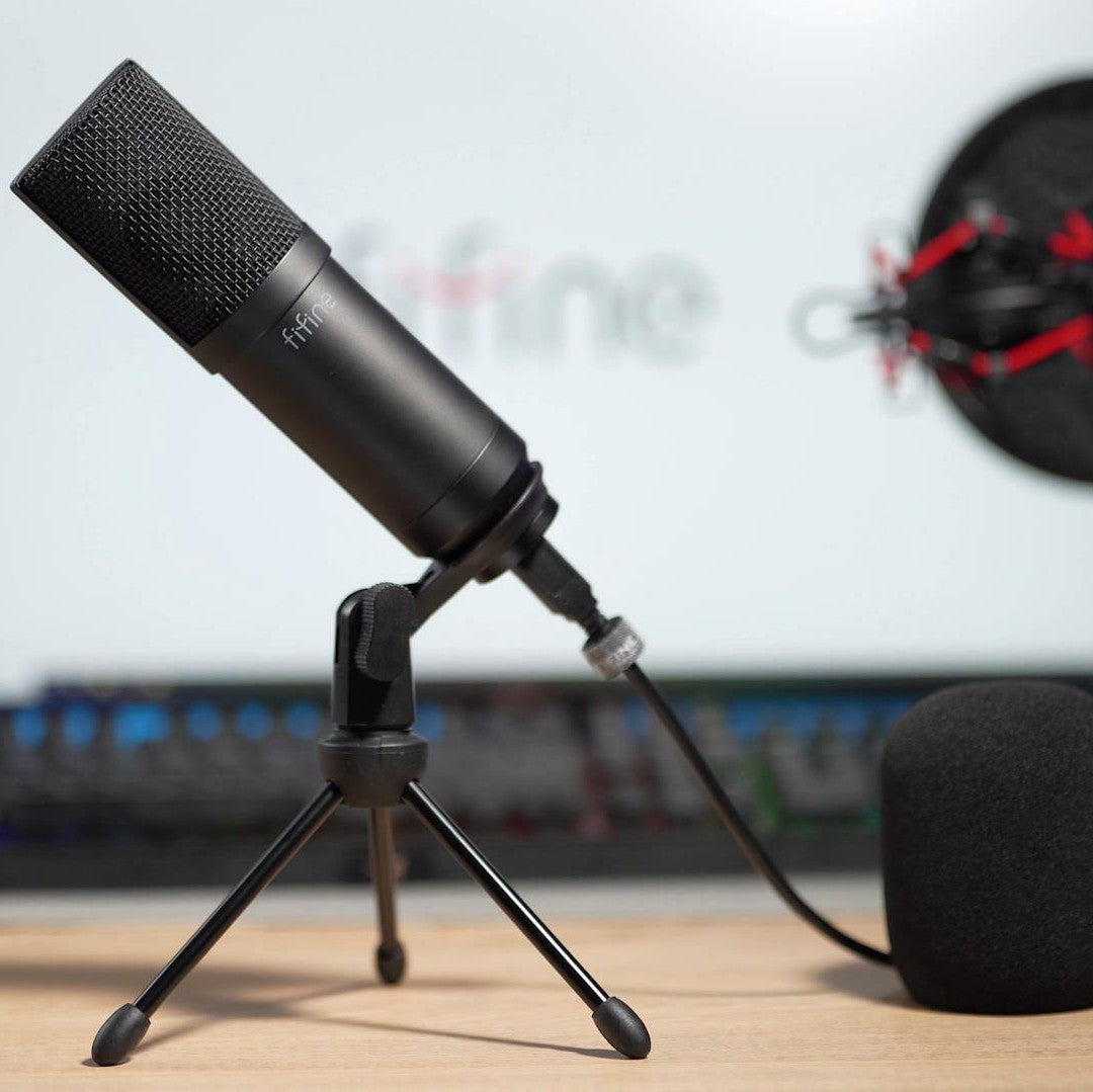 FIFINE T732 USB Microphone on adjustable stand